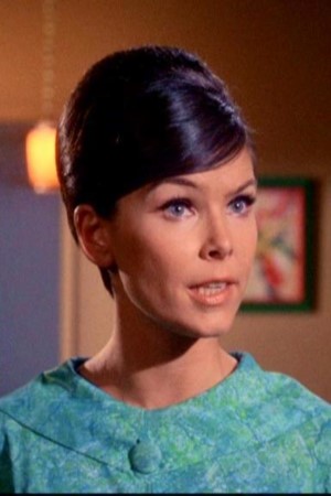 Yvonne Craig