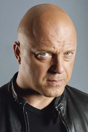 Michael Chiklis