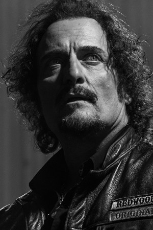 Kim Coates