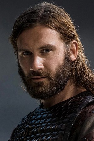 Clive Standen