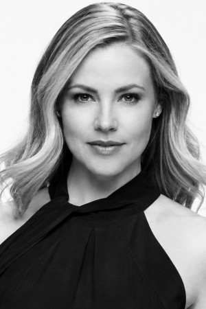 Amanda Schull
