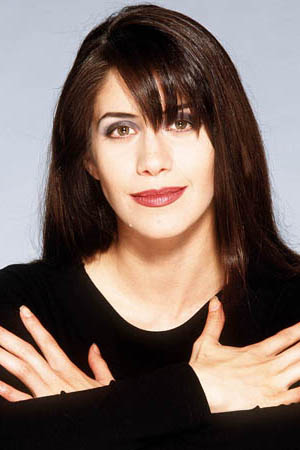 Caroline Catz