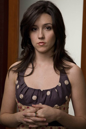 Shannon Woodward