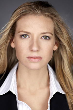 Anna Torv