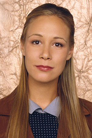 Liza Weil