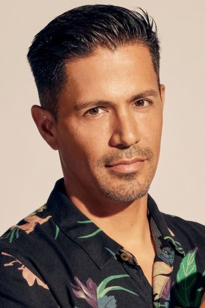 Jay Hernandez