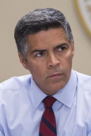 Esai Morales