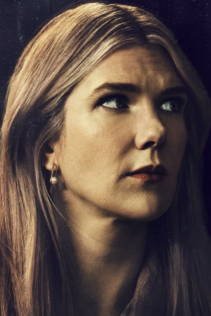 Lily Rabe