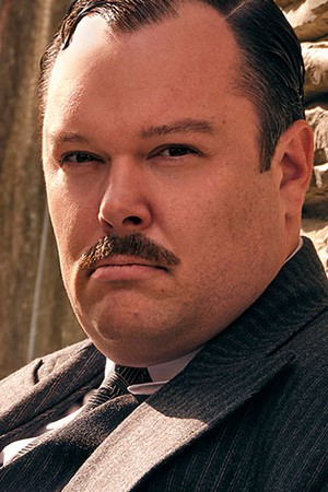 Michael Gladis