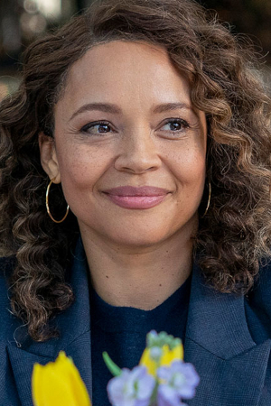Carmen Ejogo