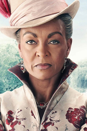 Adjoa Andoh