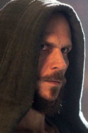 Gustaf Skarsgard