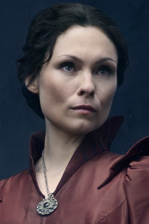 Myanna Buring