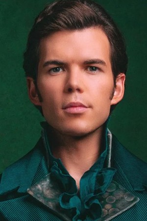 Luke Newton