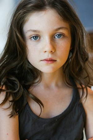 Alexa Swinton