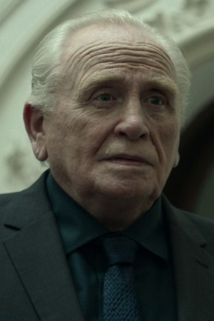 James Cosmo