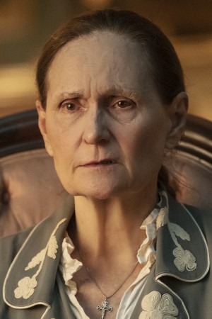 Beth Grant