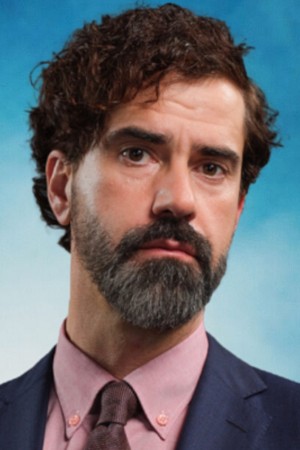 Hamish Linklater