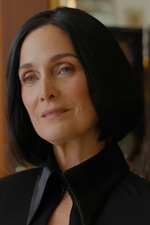 Carrie-Anne Moss