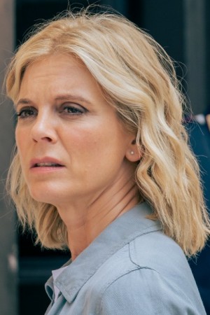 Emilia Fox