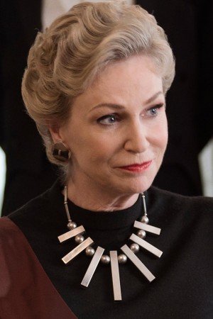 Jane Lynch