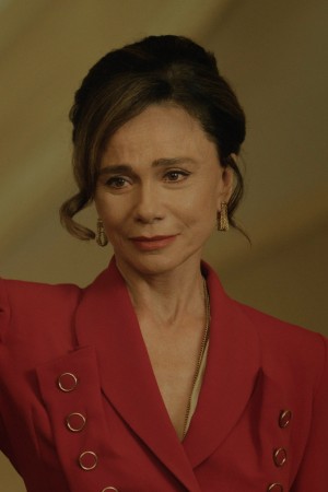 Lena Olin