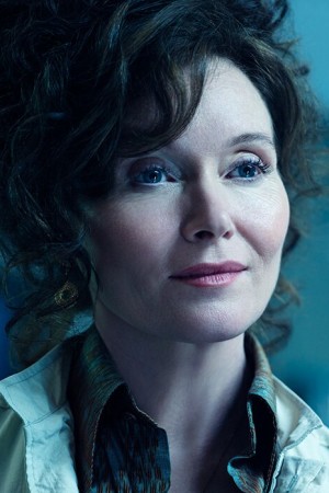 Essie Davis