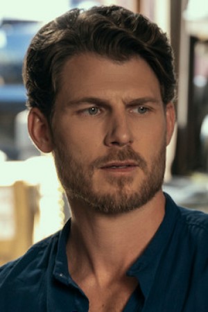 Travis Van Winkle