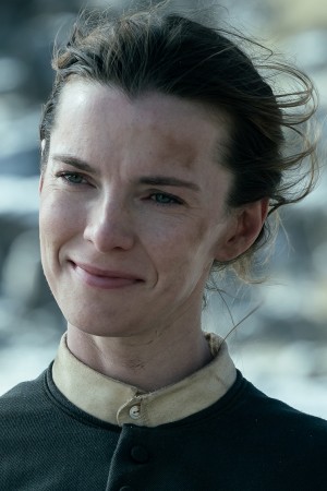 Betty Gilpin