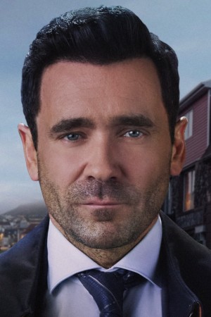 Allan Hawco