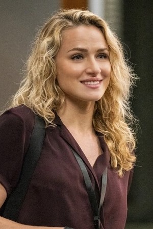 Shantel VanSanten