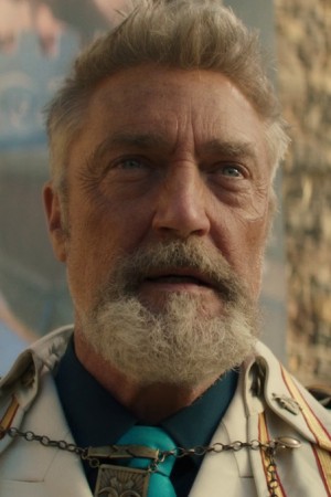 Vincent Regan