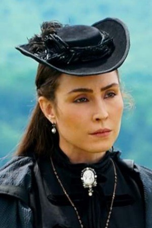 Noomi Rapace