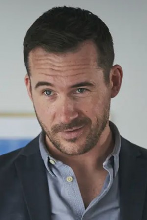 Barry Sloane