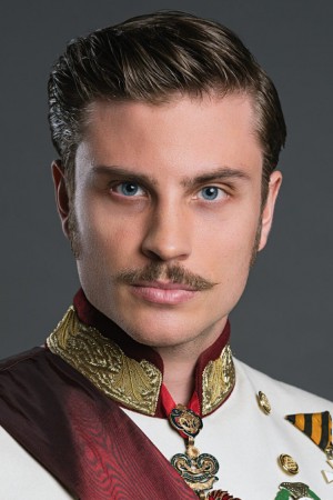 Jannik Schümann