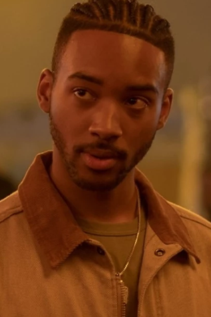 Algee Smith