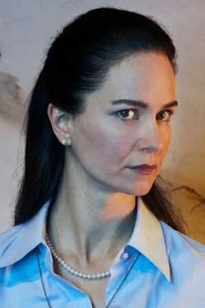 Katherine Waterston