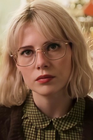 Lucy Boynton