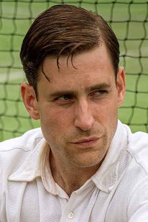 Oliver Jackson-Cohen