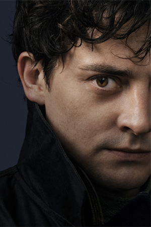 Aneurin Barnard