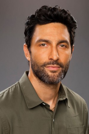 Noah Mills