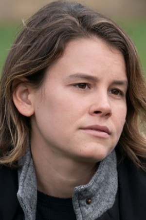 Sosie Bacon