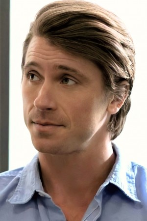 Garrett Hedlund