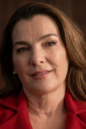 Ayelet Zurer