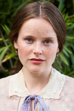 Imogen King