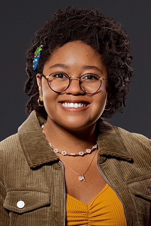 Anjelika Washington