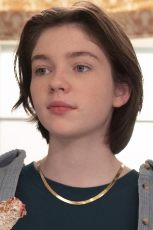Alexa Swinton