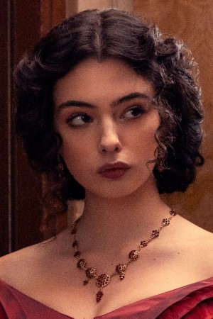 Deva Cassel